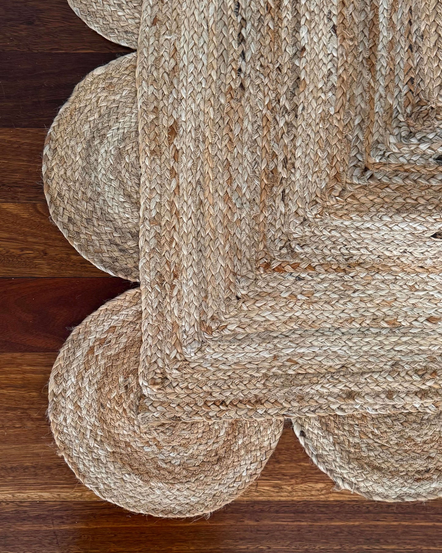 Large Natural Jute Scalloped Rug (8x10) East Wing Studio