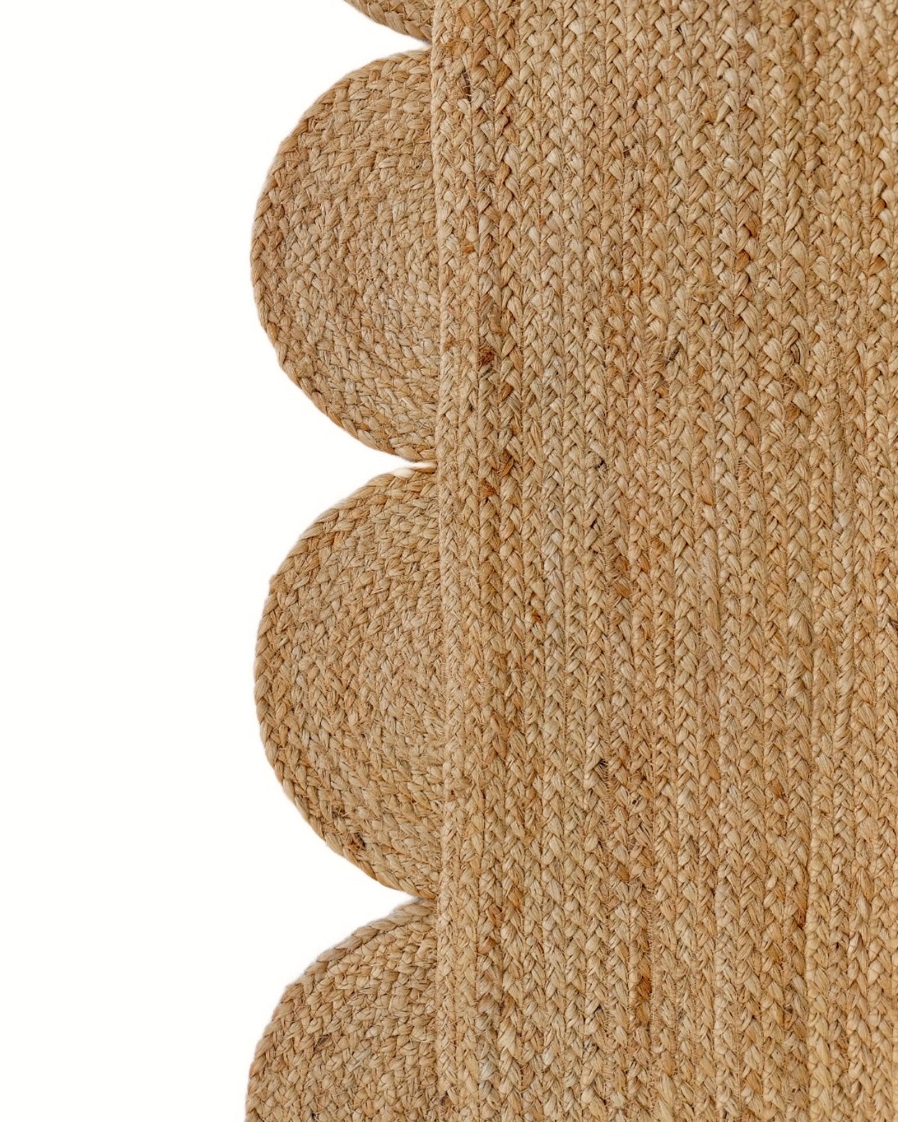 Large Natural Jute Scalloped Rug (8x10)