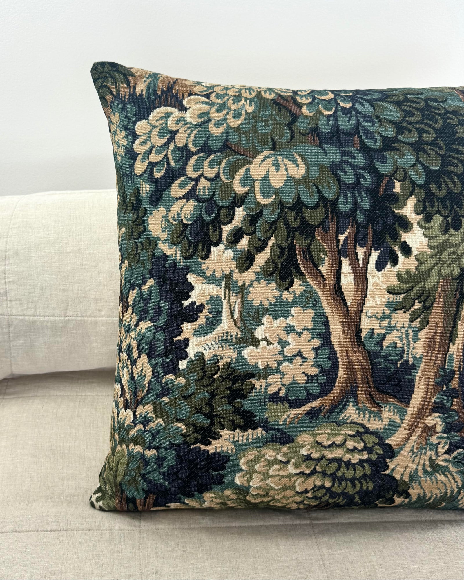 Le Jardin Cushion Cover (Square)